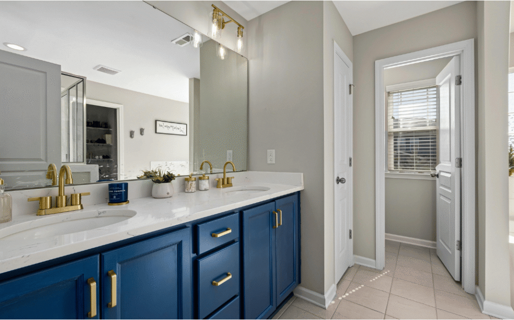 Full-Area Rebuild of Bathroom